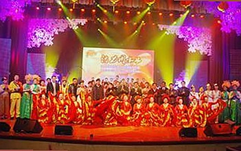 刘宇宁揭秘免费黄色免费官方版：娱乐圈的最新动向