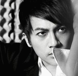 爱液官方winall：探索最新版本及相关资源的全面分析