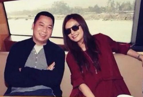 畅享最新内容，日批官方版下载带你开启全新体验