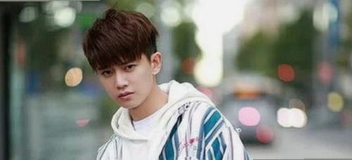 破解迷局：小🐔🐔伸进🈲🔞🔞官方版下载带来的新体验