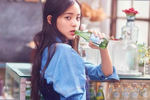 《乱公伦媳》欧美免费官方版：最新在线观看与下载资源指南