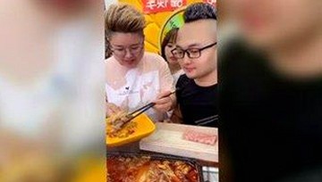 最新曝光！小🐔🐔伸进🈲18网站官方版引发热议